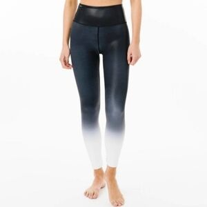 Zyia Active ombre metallic leggings